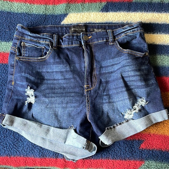 Kylie Shorts main image 0